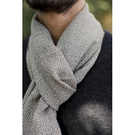 Hand woven scarf Issei